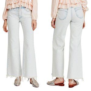 New Free People Women's High Rise Straight Flare Frayed Hem Light Wash J…